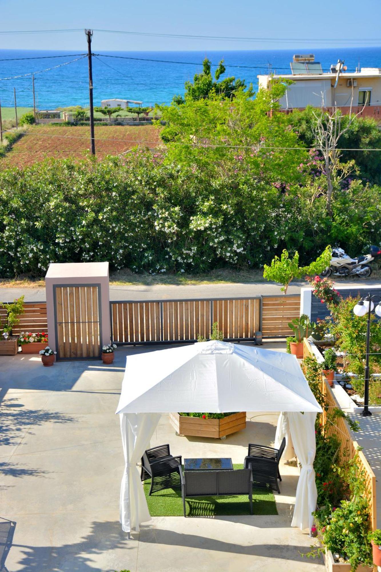 Luxury Suites in Stavromenos Extérieur photo