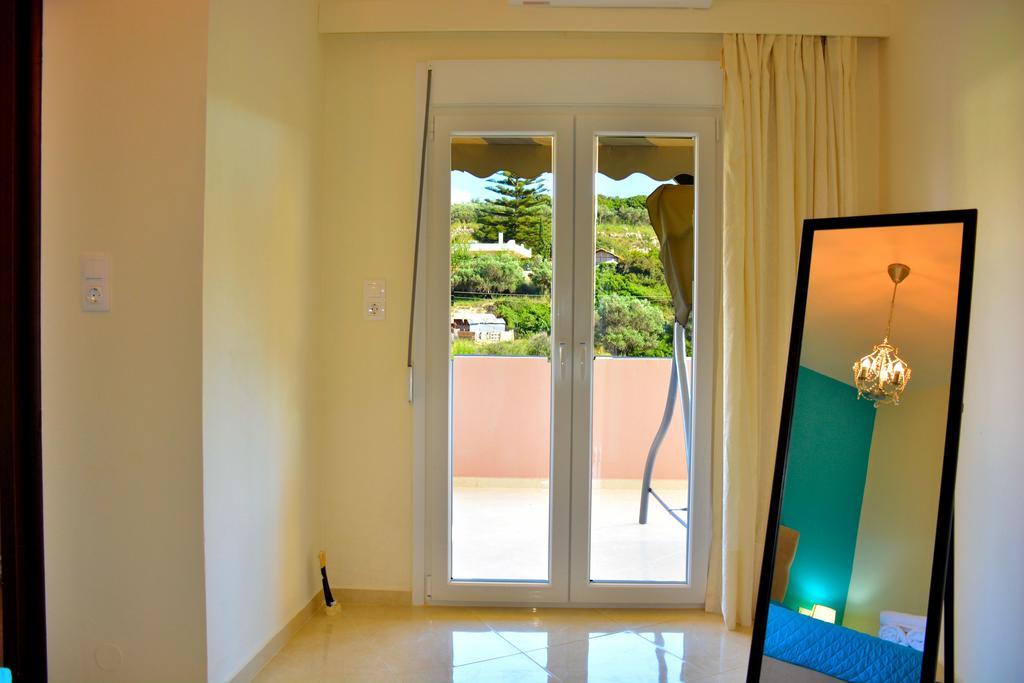 Luxury Suites in Stavromenos Extérieur photo