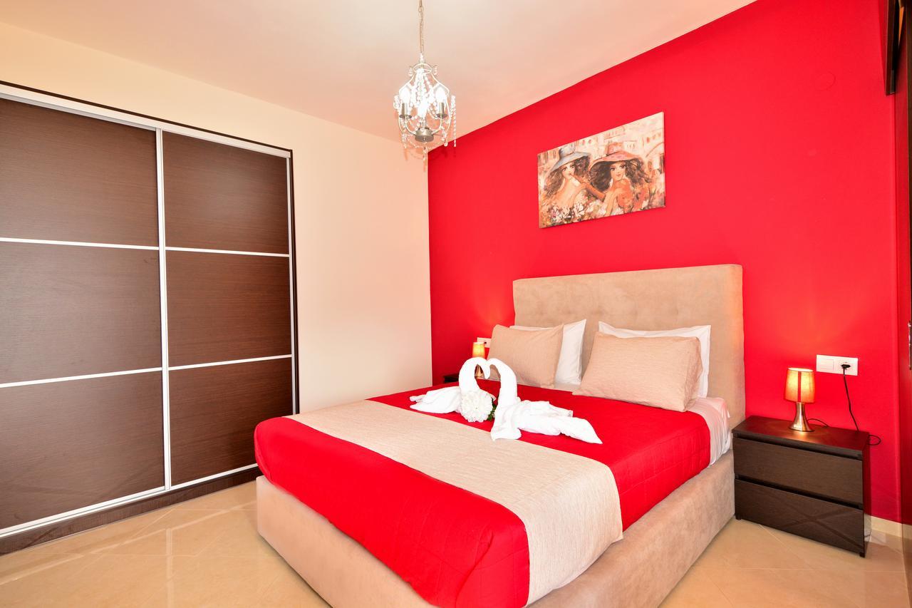 Luxury Suites in Stavromenos Extérieur photo