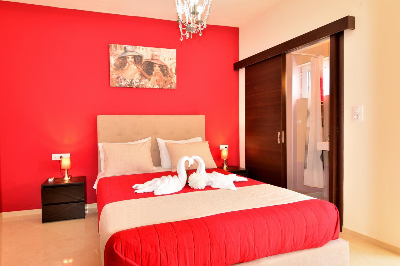 Luxury Suites in Stavromenos Extérieur photo
