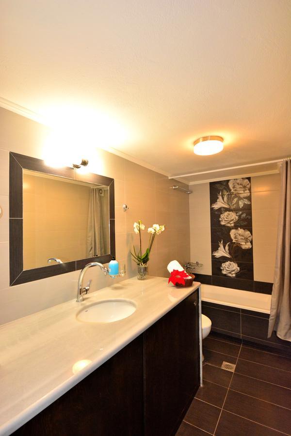 Luxury Suites in Stavromenos Extérieur photo
